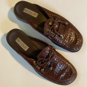 Nicole, brown woven leather mules, w/bow/tassle 10M, $40.
